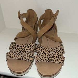DR SCHOLLS SANDALS // SIZE 10 // GENTLY WORN //